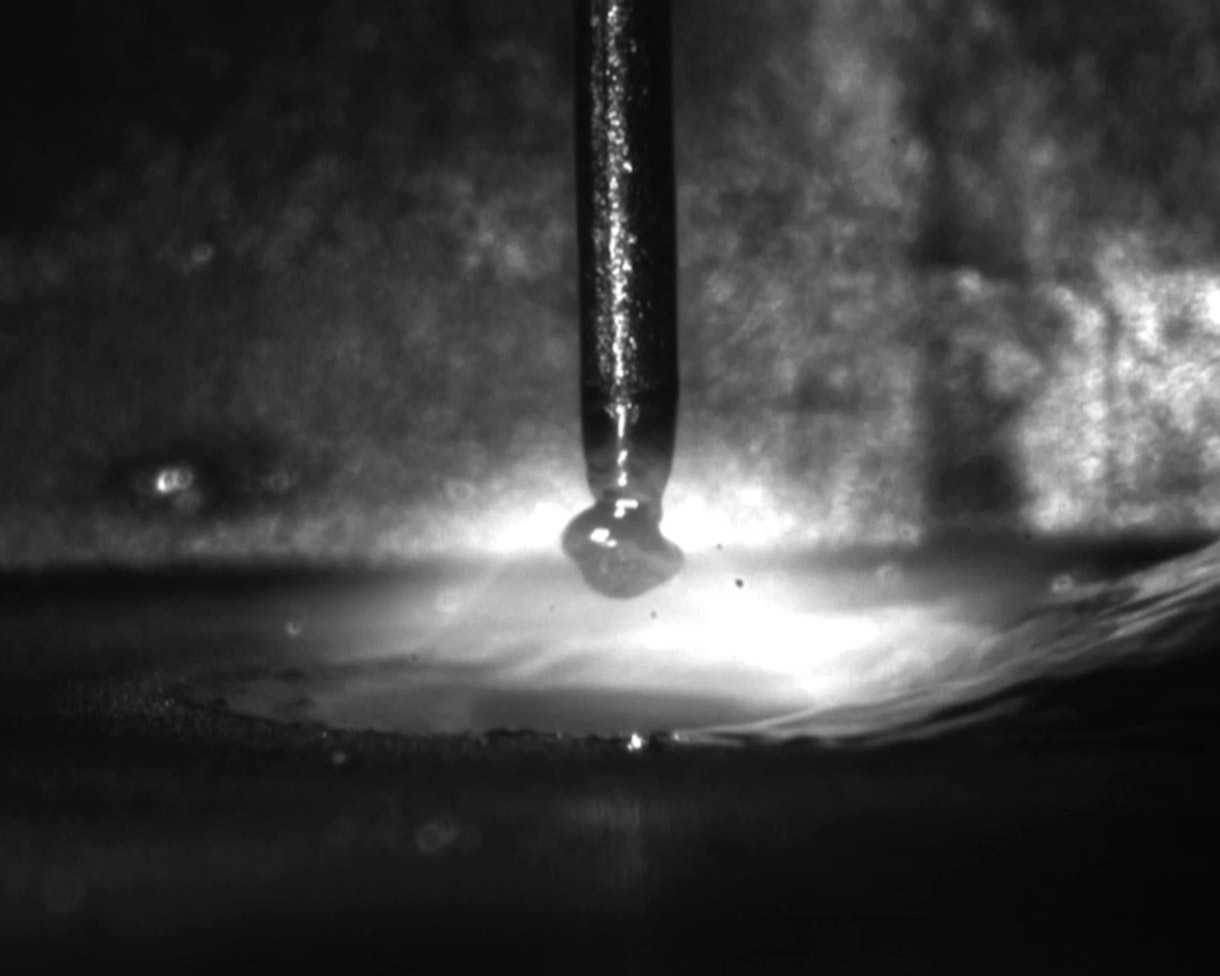 高速相機(jī)觀測(cè)MIG焊熔滴過渡