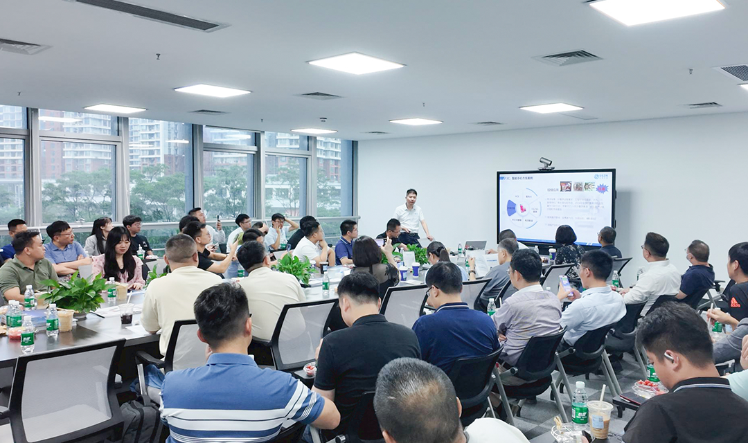 1753083039611926.png 640 (3).png